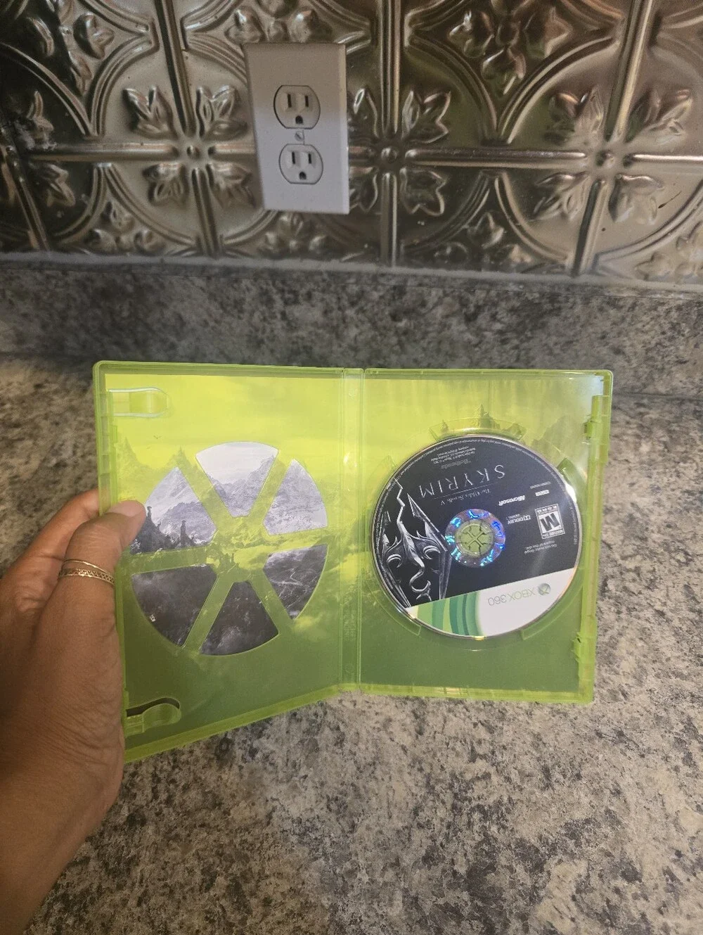The Elder Scrolls V: Skyrim (Microsoft Xbox 360) No Manual Tested